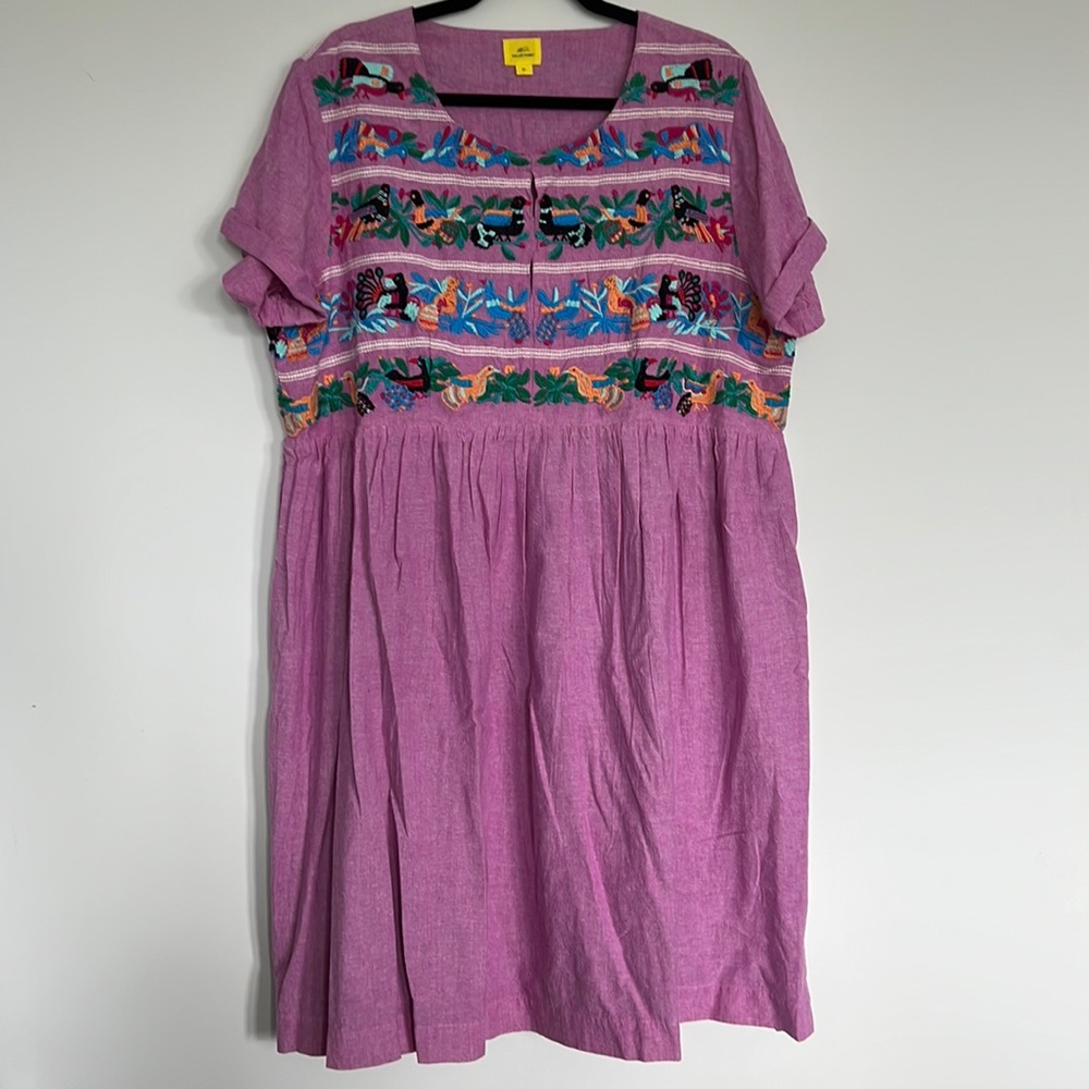 Roberta roller rabbit short sleeve Xl embroidered dress. Never worn. Beautiful